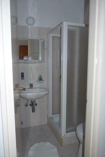 Hotel Kast�lysz�ll� Szarkav�r