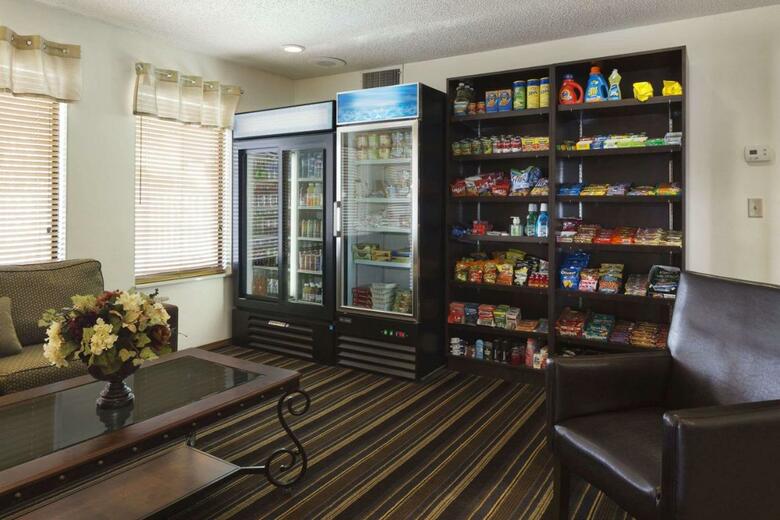 Hotel Hawthorn Suites - Fort Wayne