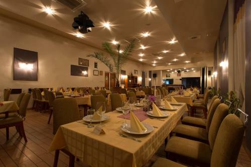 K�r�s Hotel