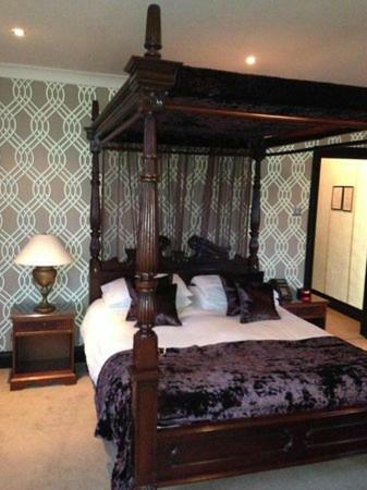 The Popinjay Hotel & Spa
