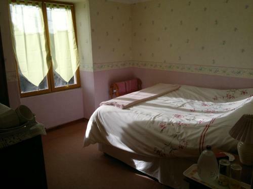 Bed & Breakfast La Maison Jaune
