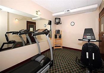 Hotel Econo Lodge Near Miller Hill Mall