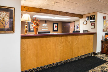 Hotel Econo Lodge Near Miller Hill Mall