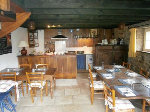 Bed & Breakfast Les Chaumi�res De Kerimel