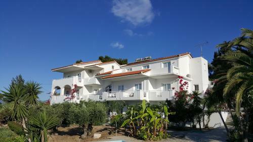 Apartamento Anthemoessa Villas