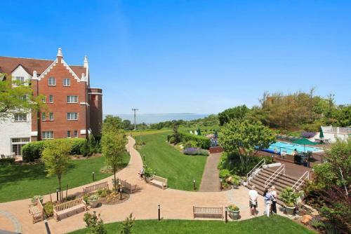 Hotel Montauk Manor