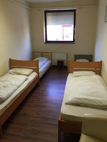 Grand Park Hotel/hostel