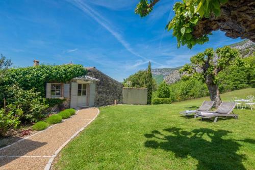 Hostal Domaine Du Roc