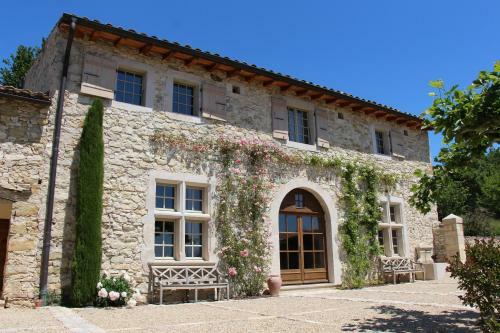 Hostal Domaine Du Roc