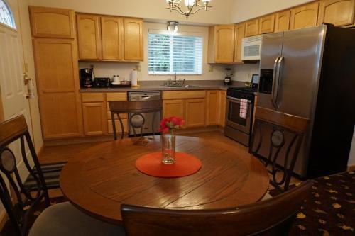 Salmon Catcher Lodge