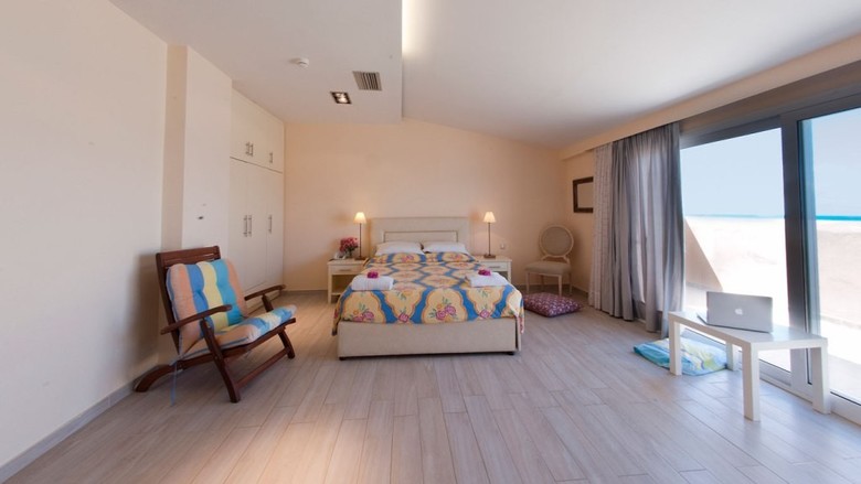 Coral Hotel