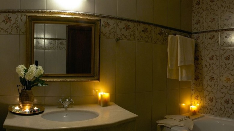Coral Hotel