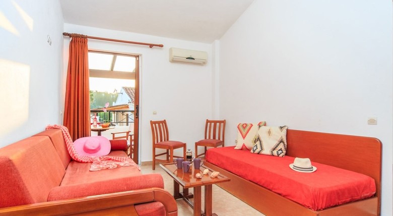 Apartamentos Goudelis
