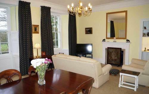 Bed And Breakfast Allt Y Rheini