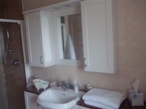Downsfield Bed And Breakfast