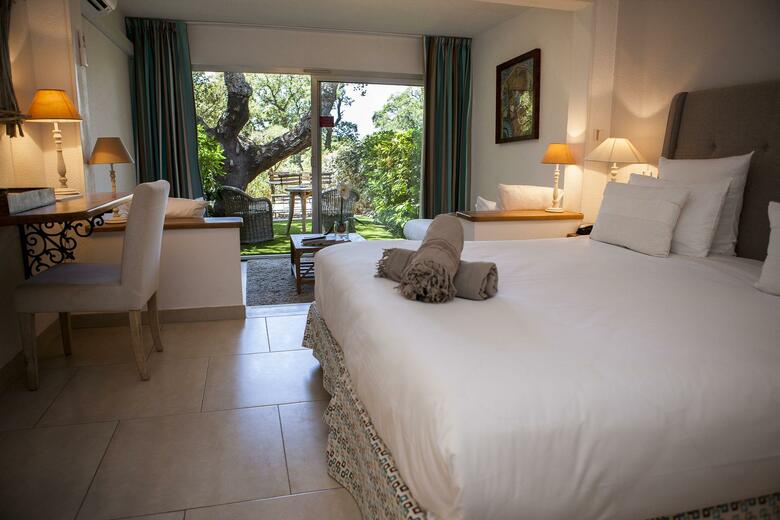 Hotel H�tel Font Mourier