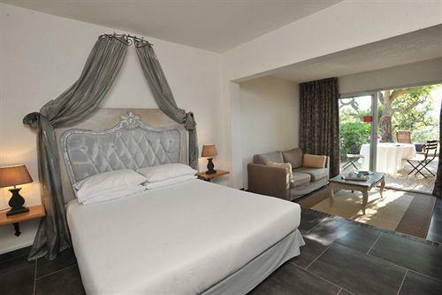 Hotel H�tel Font Mourier