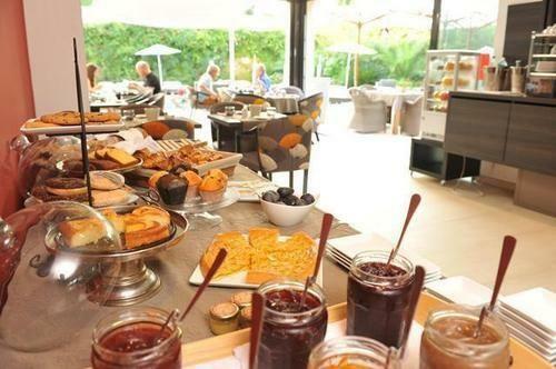 Hotel H�tel Font Mourier