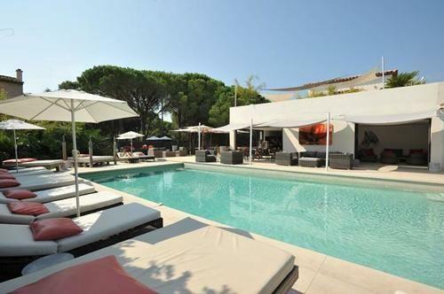 Hotel H�tel Font Mourier