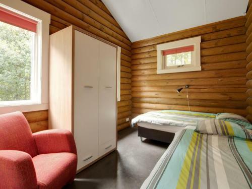 Boutique Holiday Home In Hoge Hexel On Pond