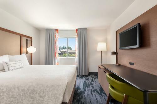 Hotel Fairfield Inn By Marriott Visalia Sequoia