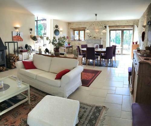 Bed & Breakfast C�t� Granges