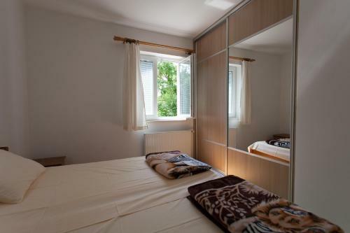 Apartments Goran?ica