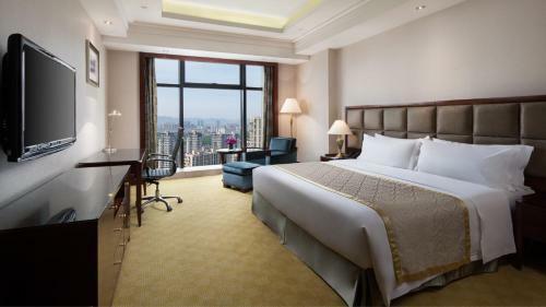 Jinling Treasure Island International Hotel