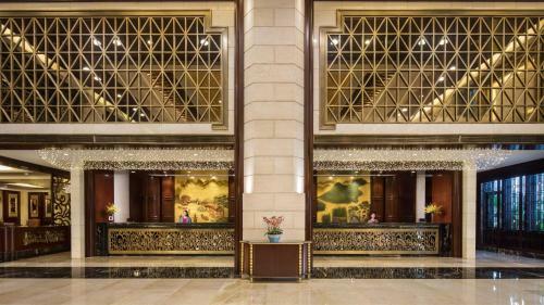 Jinling Treasure Island International Hotel