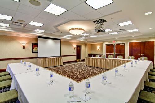 Hotel Hampton Inn & Suites Guelph