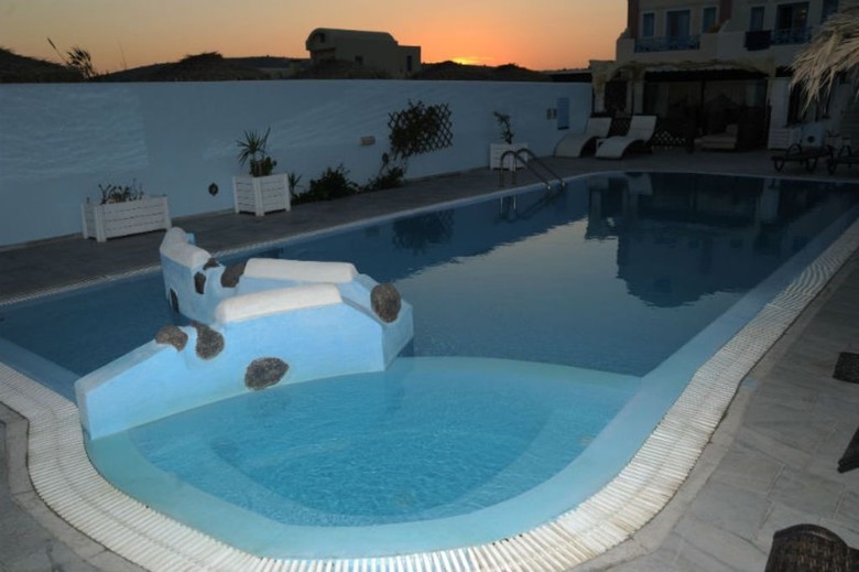 Hotel Perissa Bay