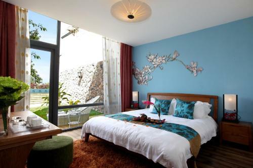 Crystal Boutique Hotel