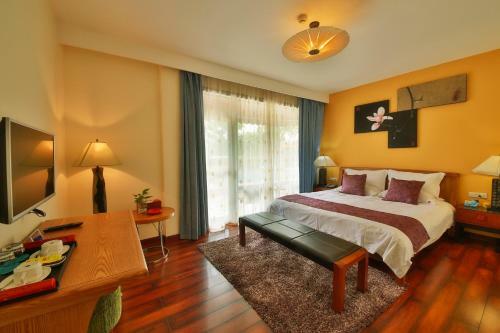 Crystal Boutique Hotel