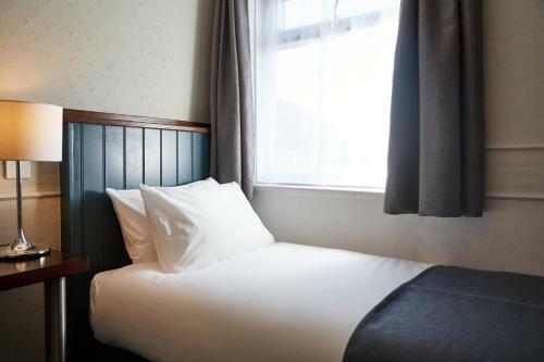 Hotel The Spyglass & Kettle By Good Night Inns