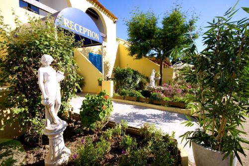 Hotel H�tel U Liamone