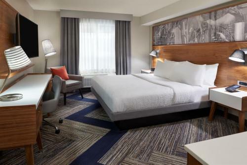 Hotel Super 8 Toronto North
