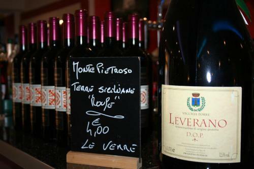 Hotel H�tel Les Italiens