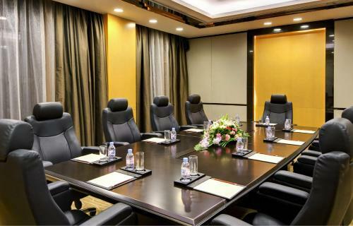Hotel Sheraton Yantai Golden Beach Resort