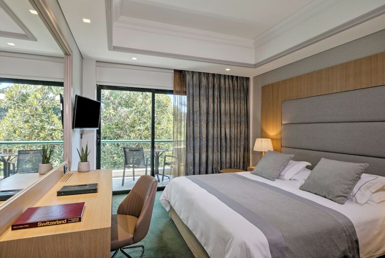 Hotel Rodos Park