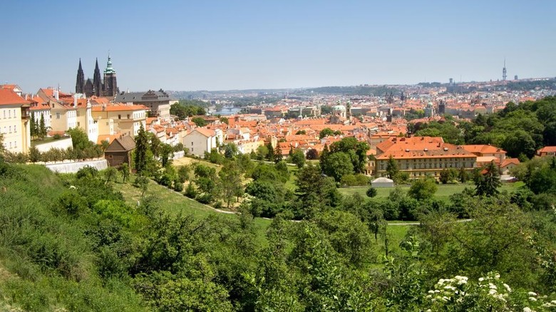 Hotel Monastery Garden