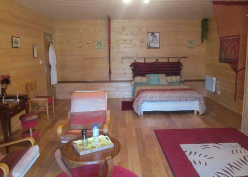 Bed & Breakfast Domaine Du Val De Soux