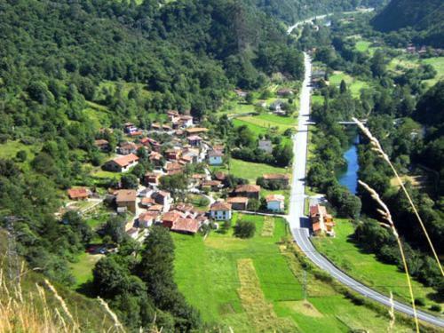 Agroturismo El Cant�n