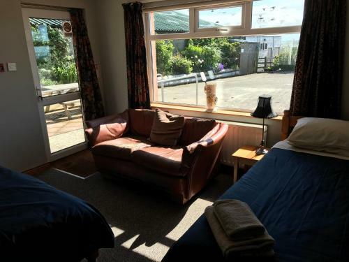Hostal Carnside Guest House