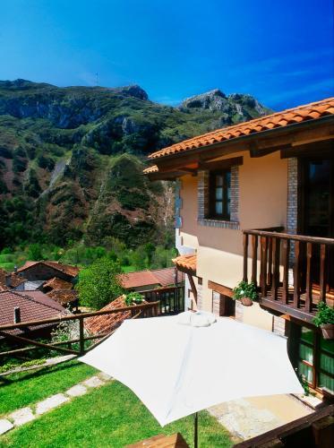 Agroturismo Casa Rural La Riba