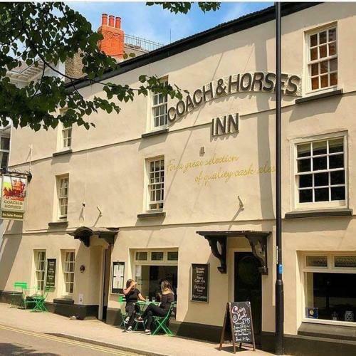 Posada The Coach And Horses Inn