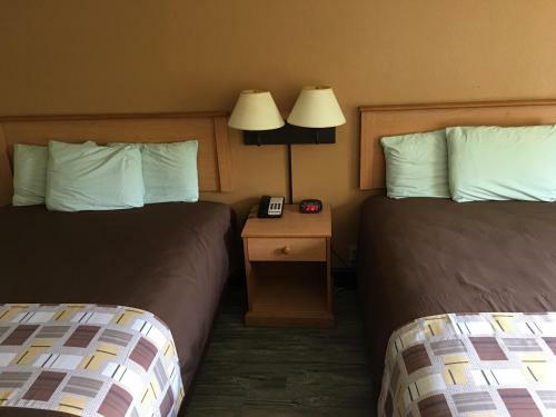 Hotel Hometown Inn