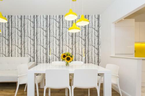 London Dream House - City Apartment