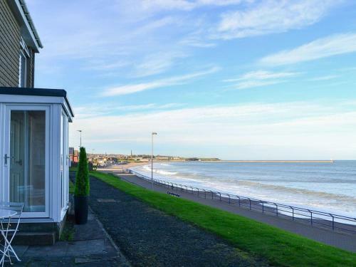 Sandstell Point