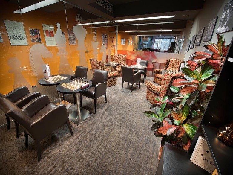 Ea Hotel Julis