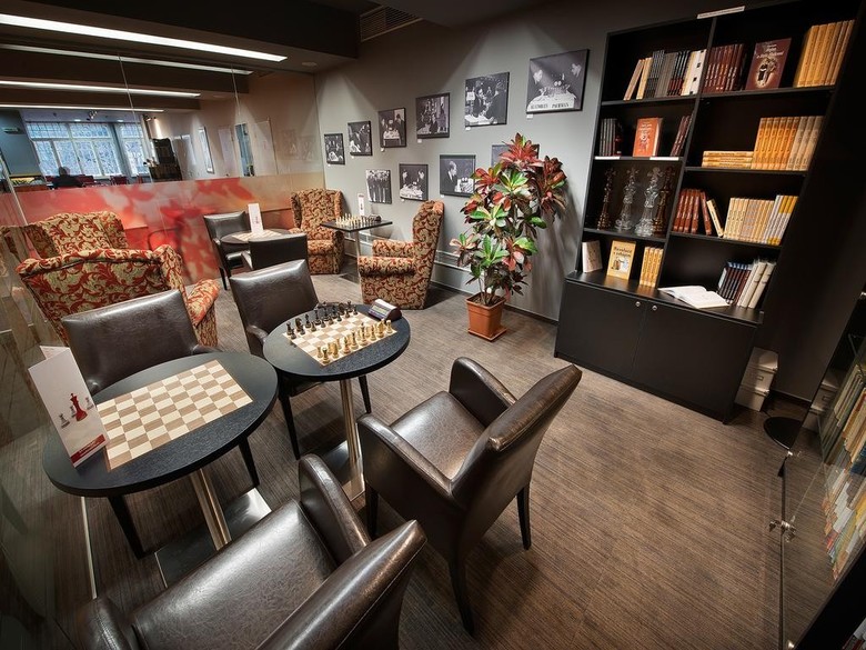 Ea Hotel Julis